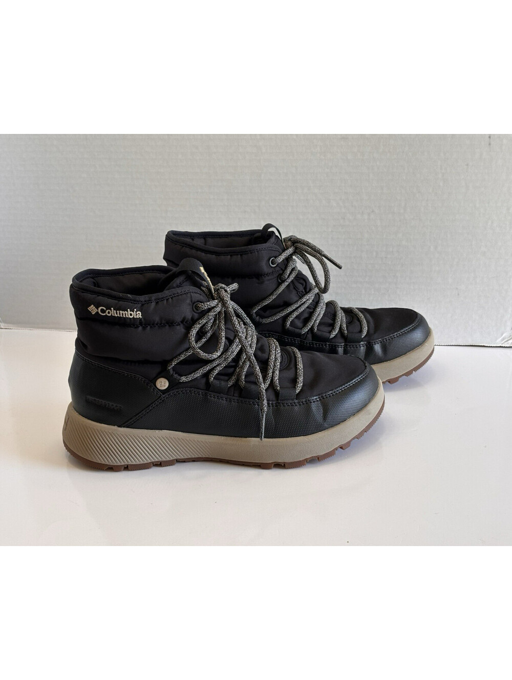 Columbia Slopeside Village Omni Heat Waterproof Boots Women's Size 7.5 Insulated